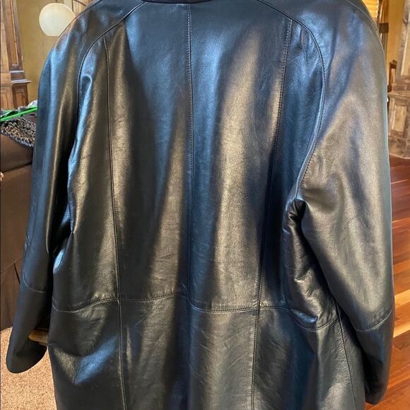 💼Lamb Nappa Leather and Fox Fur Jacket. Relaxed Fit, Stylish, Classic - Picture 4 of 16